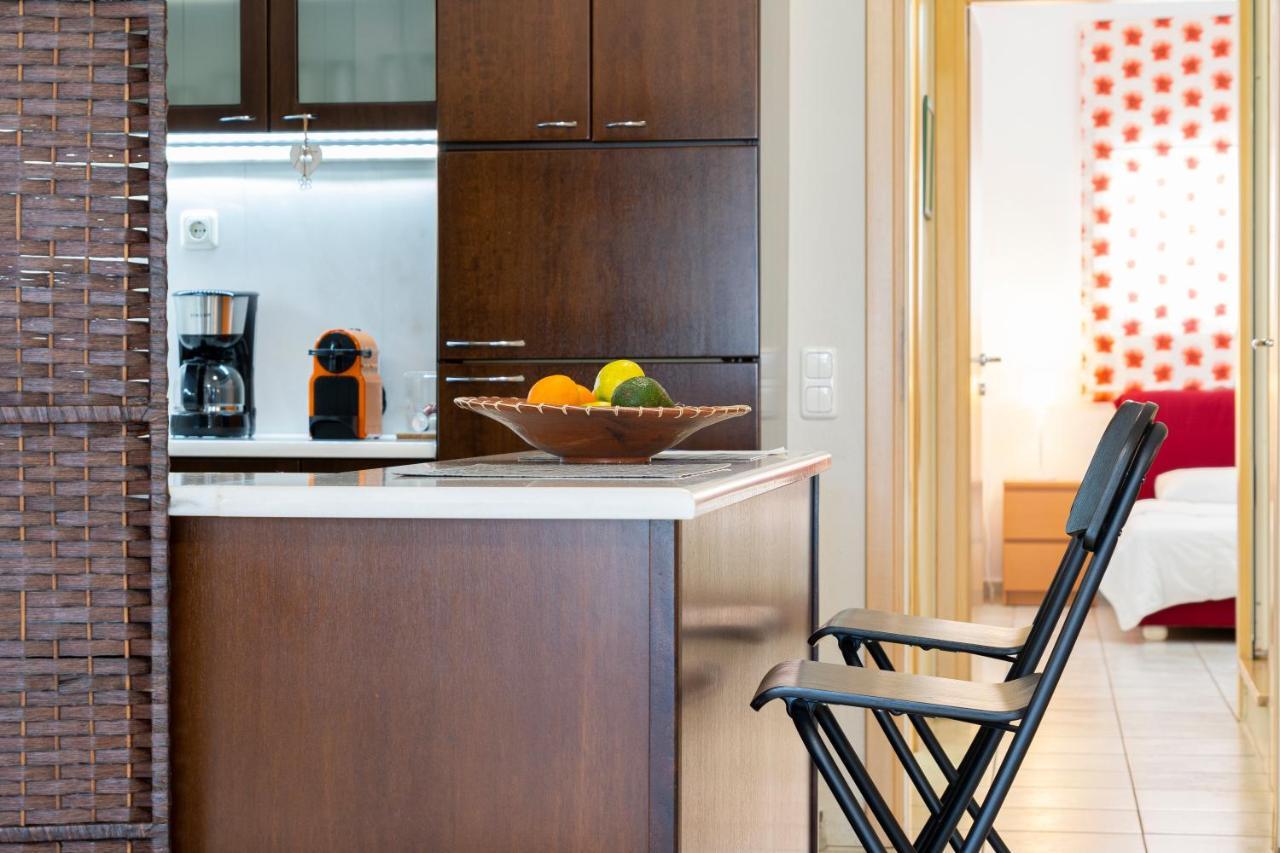 Sea Path Apartment PalaiónTsiflíkion エクステリア 写真